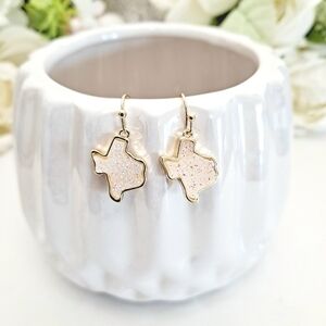 Gold Western earrings cowgirl Rodeo Texas Pink sparkly glitter small 💖 2/$30